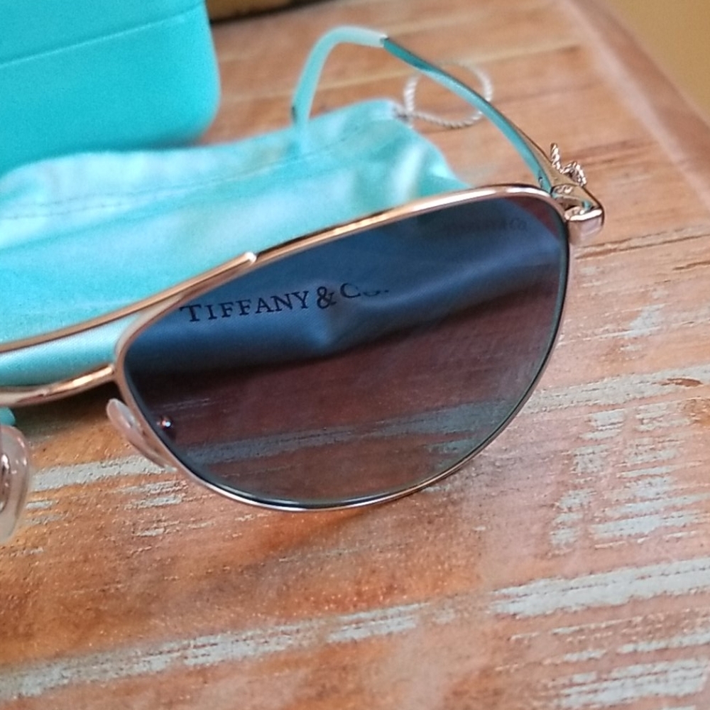 SOLD!!Tiffany & Co. Sunglasses - Picture 9 of 15